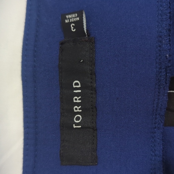 Torrid Boot cut Leggings, Color Blue Size 3X - Picture 12 of 13